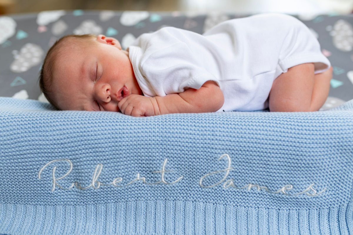 Couverture bébé brodée au prénom en double gaze de coton | Petit Murmure