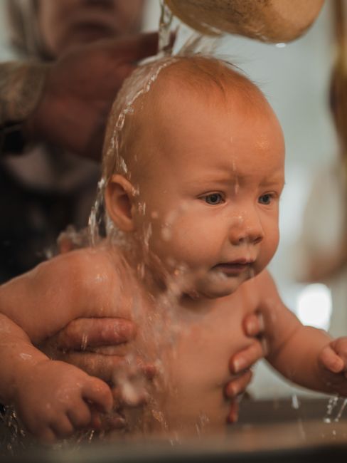 Bébé lors de son baptême - gourmette bebe garcon | Petit Murmure