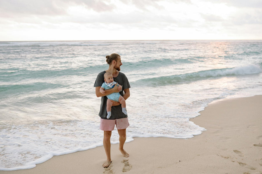 Empreinte pied bébé : techniques et astuces pour un souvenir réussi | Petit Murmure