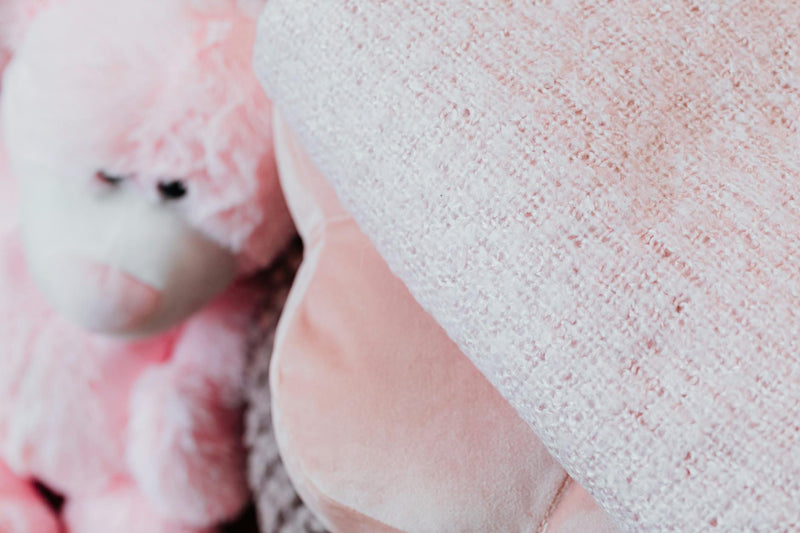 Doudou personnalisé au prénom de bébé