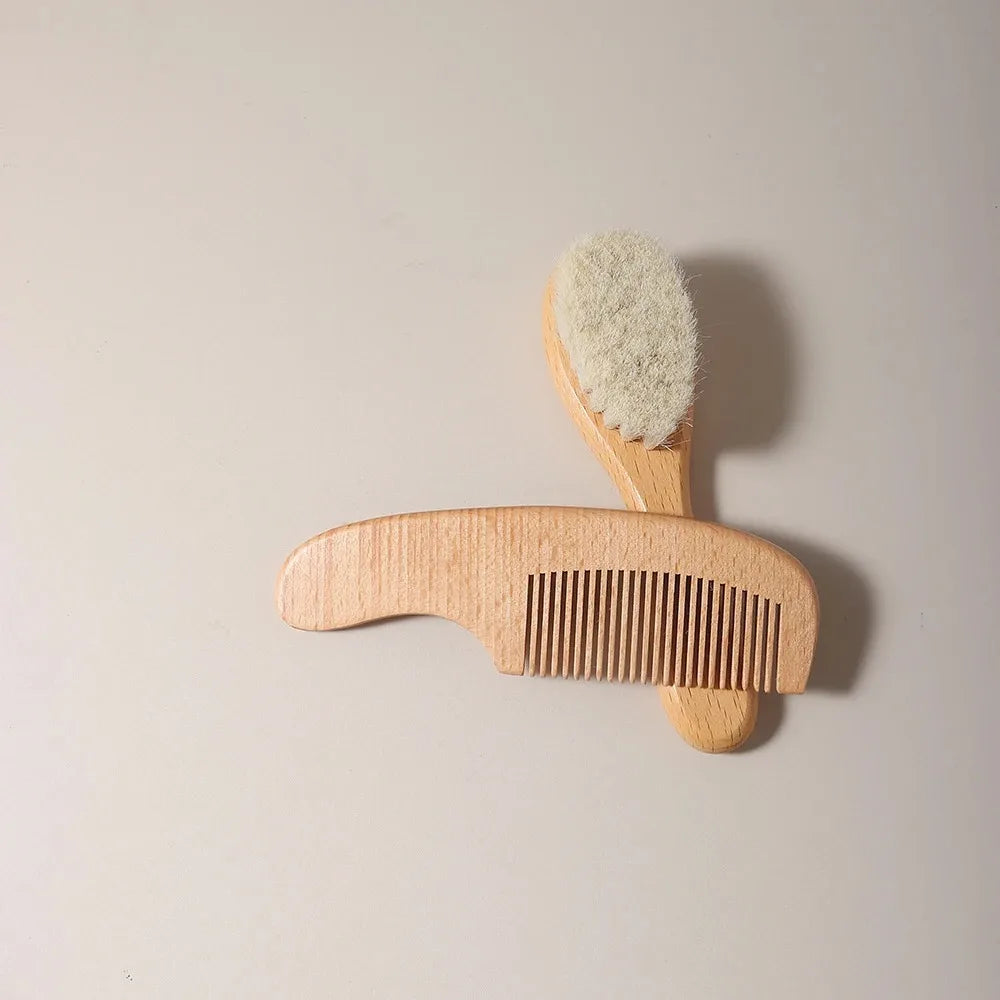 Brosse et peigne bébé en bois – poils doux (set)