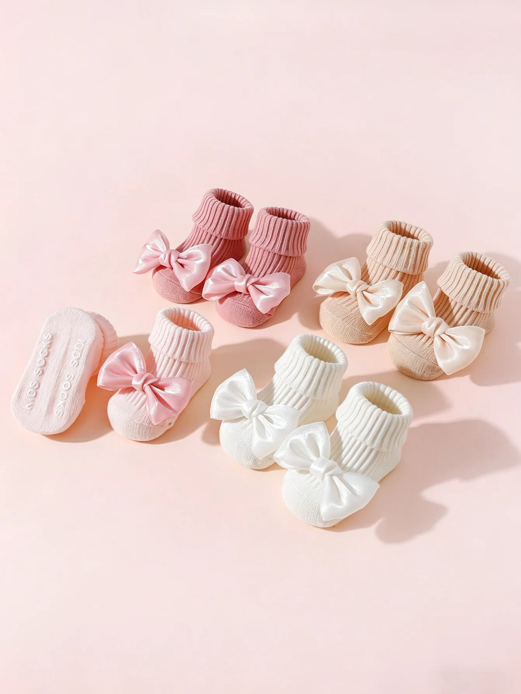 Chaussettes bébé antidérapantes – coton (lot de 4)