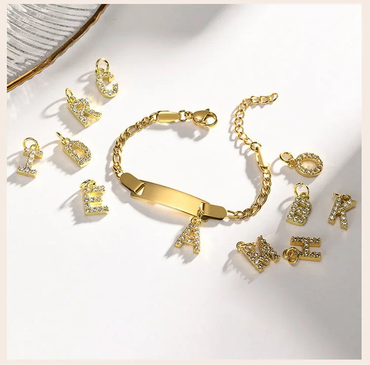 Bracelet gourmette bébé personnalisable, vue d'ensemble | Petit Murmure