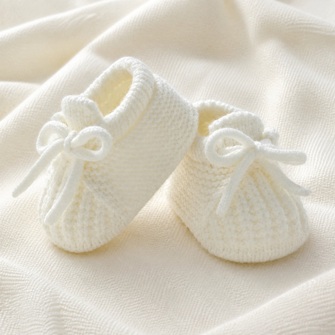 Chaussons bébé en maille douce – naissance à 18 mois – détail des matières et des finitions